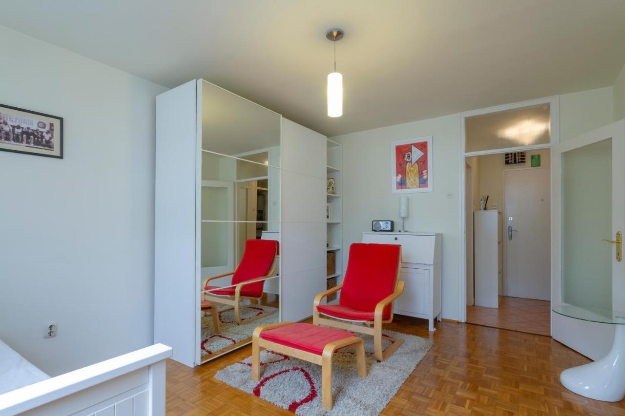 Atelier Leilighet PUY Eksteriør bilde